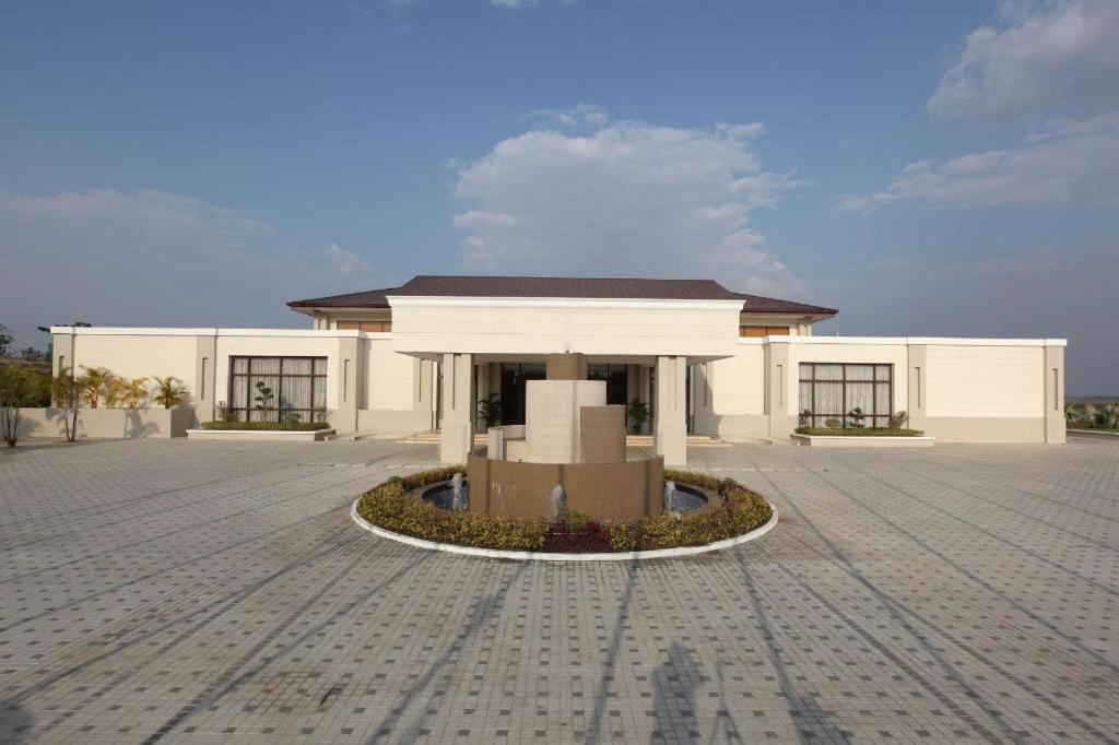 Hotel Max Nay Pyi Taw Naypyidaw Exterior photo